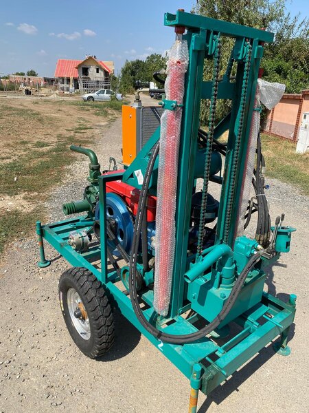 Utilaj nou foraj apa/puturi 100m pe roti | Tricon TCI in valoare de 990 eur