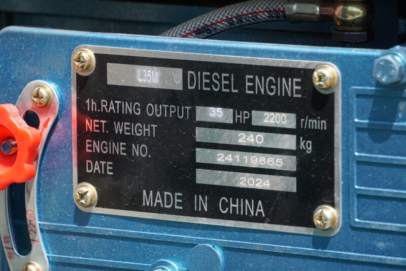 Utilaj nou foraj apa/puturi 100m pe roti | Tricon TCI in valoare de 990 eur